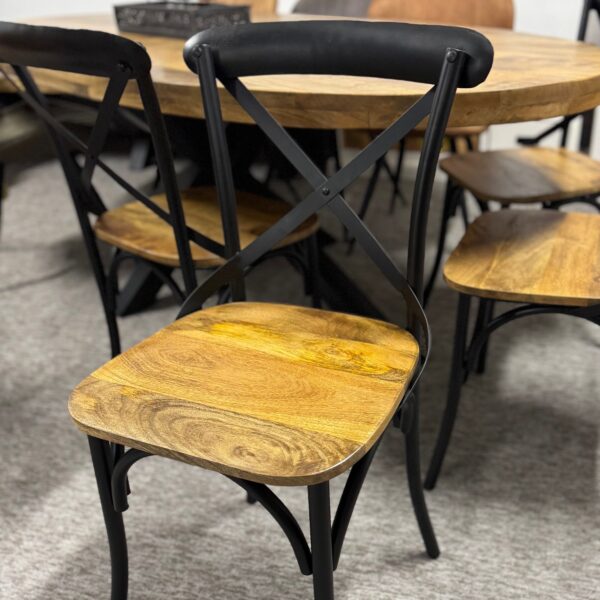 Loftowe Industrialne krzesło drewno mango