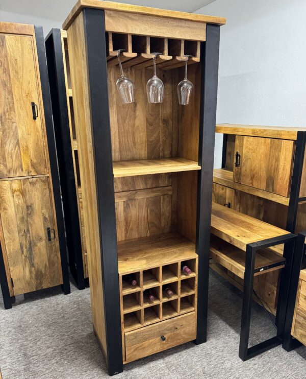 Drewniany barek na alkohol 70cm seria Britt