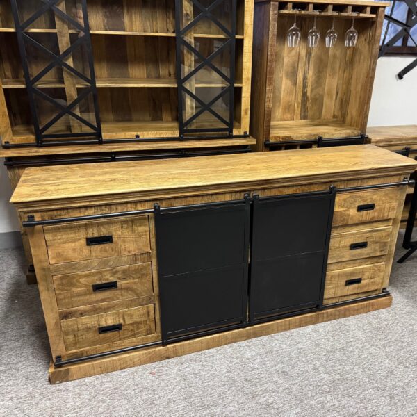 Duża komoda 200cm z przesuwnymi metalowymi drzwiami seria Loft