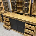Piękna drewniana komoda 190cm przesuwne drzwi z szybą seria Loft - obrazek 2