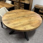 Drewniany okągły stół do jadalni blat mango 140cm - obrazek 8