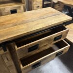 Drewniana komoda z przesuwnymi drzwiami 140cm seria Works - obrazek 4