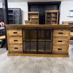 Piękna drewniana komoda 190cm przesuwne drzwi z szybą seria Loft - obrazek 11