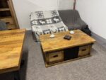 Drewniany loftowy stolik mango z przesuwnymi metalowymi drzwiami 120cm seria Loft - obrazek 4